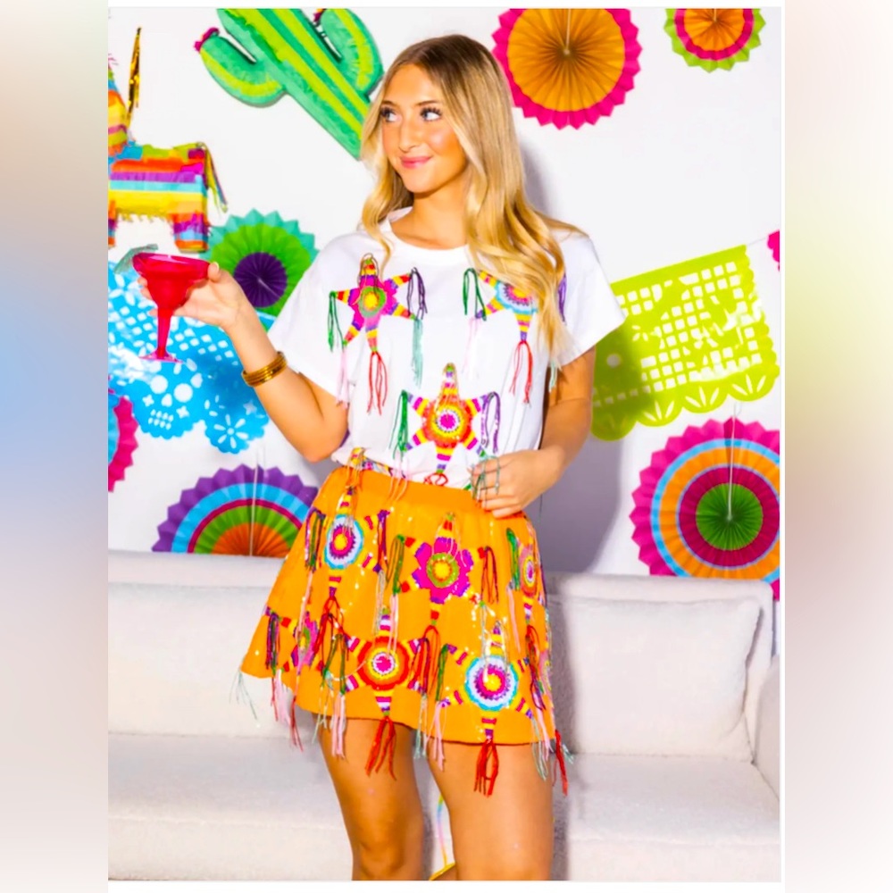 Queen of Sparkles Piñata Shirt Only 🪅Size Large